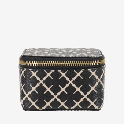 By Malene Birger 