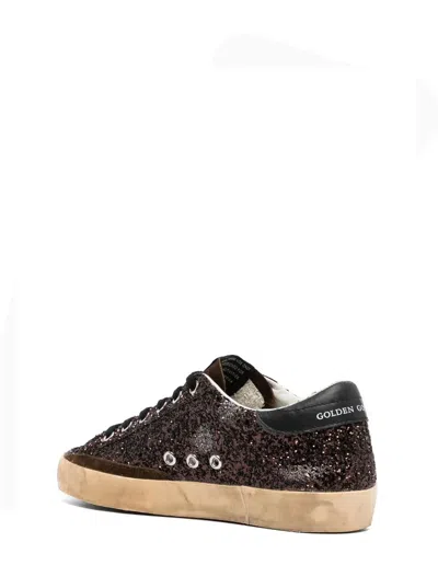 Golden Goose Low Top Sneakers With Eyelet And Star Detail In Black