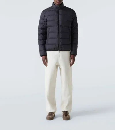 Moncler Quilted Tech Fabric Jacket With Elastic Cuffs In Black