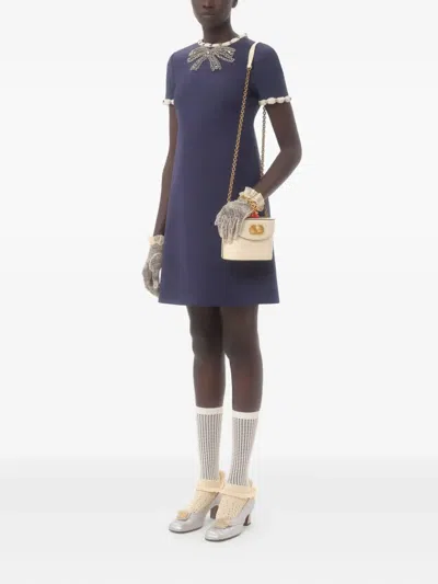 Valentino Garavani Ivory Leather Vlogo Signature Bucket Bag In Neutral