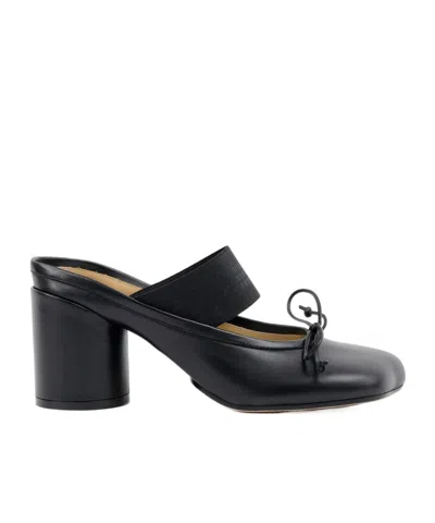Mm6 Maison Margiela Anatomical Black Goat Leather Sandals With Bow Detail