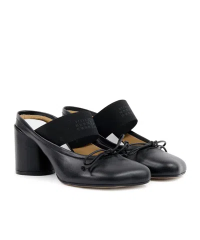 Mm6 Maison Margiela Anatomical Black Goat Leather Sandals With Bow Detail