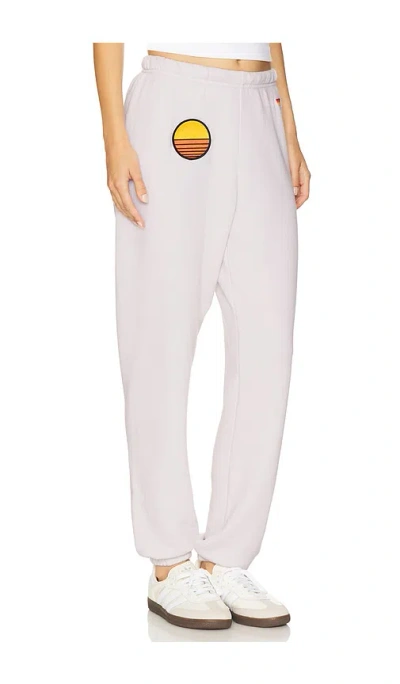 SUNSET PATCH 运动裤