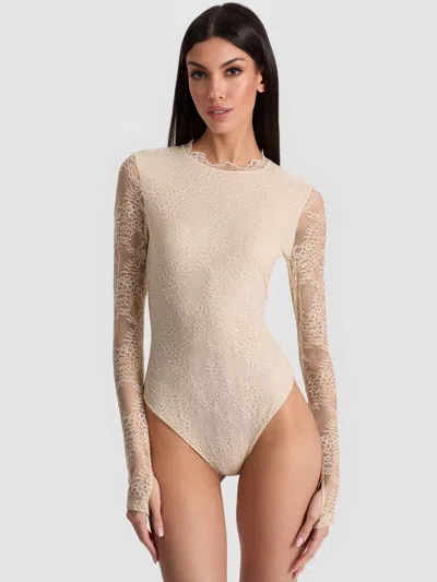 Alice And Olivia Taeyn Lace Crewneck Bodysuit In Neutral