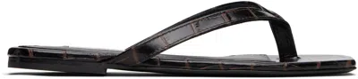 Totême Toteme Leather Thong Sandals In Black