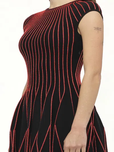 Alexander Mcqueen Women's Knit Dress Black/red
