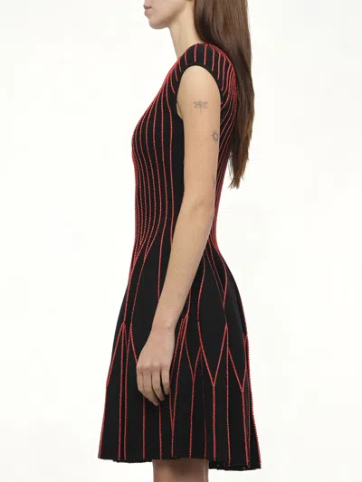 Alexander Mcqueen Women's Knit Dress Black/red