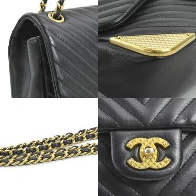 Pre-owned Chanel Black Gold Leather Metal Shoulder Bag ()