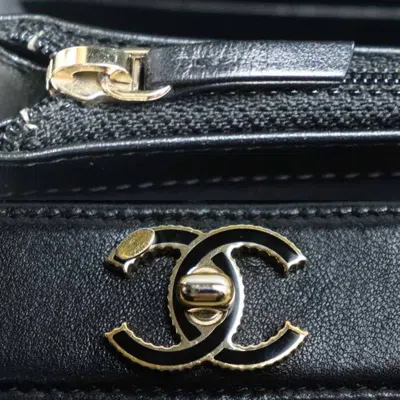 Pre-owned Chanel Black Leather Long Wallet (bi-fold) ()