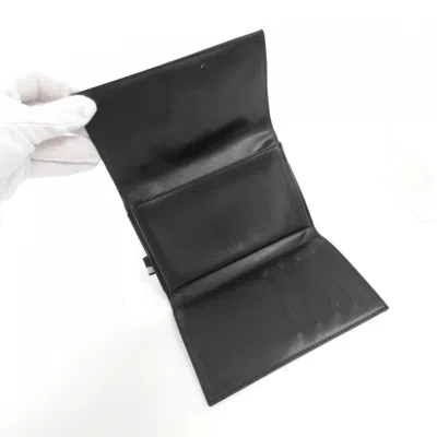 Pre-owned Chanel Black White Nylon Wallet (tri-fold) ()