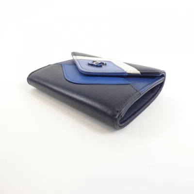 Pre-owned Chanel Blue Navy White Leather Coin Purse/coin Case ()