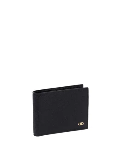 Ferragamo Men Black Hammered Calfskin Gancini Wallet In Black