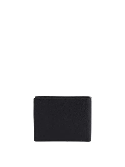 Ferragamo Men Black Hammered Calfskin Gancini Wallet In Black