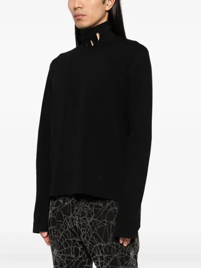 Masu Logo-embroidered T-shirt In Black