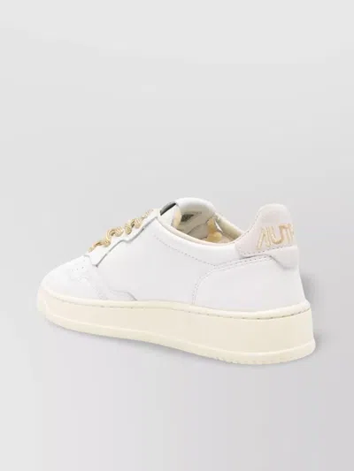 Autry Medalist Low Sneakers In White Leather And Suede Heel Tab In Brown