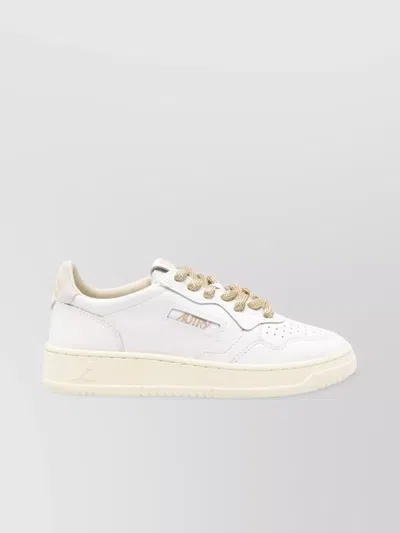 Autry Medalist Low Sneakers In White Leather And Suede Heel Tab In Brown