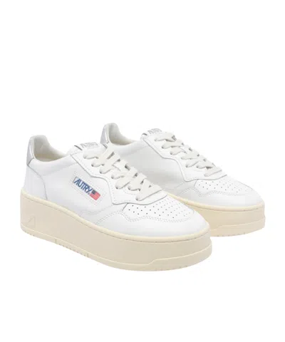Autry Sneakers Medalist Platform In Suede And Leather White And Gray. In White