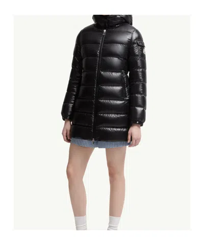 Moncler Suyen Leger Nylon Down Jacket In Black
