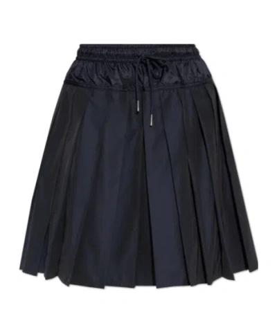 Moncler Elastic Waistband Pleated Skirt