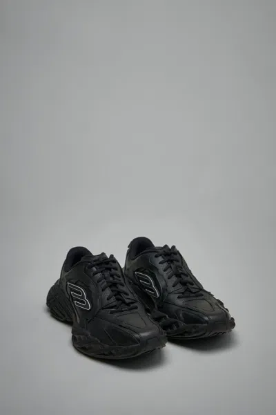 Balenciaga Monday Low-top Sneakers In Black
