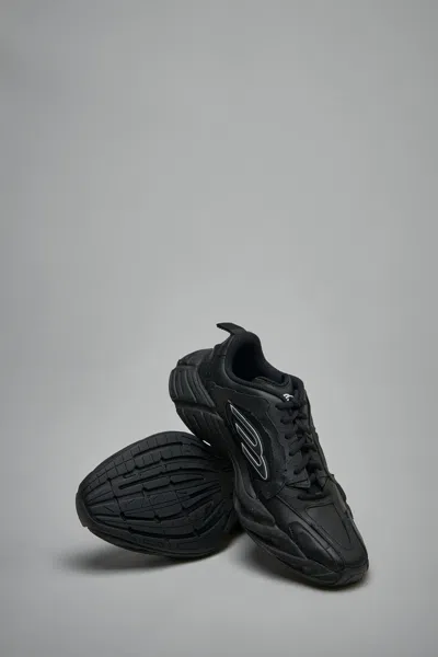 Balenciaga Monday Low-top Sneakers In Black