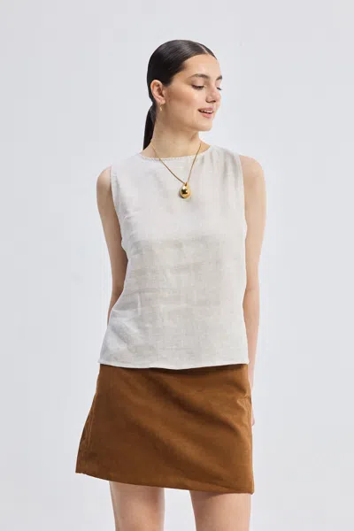 Reistor Boat Neck Top In Checkered Linen In Neutral