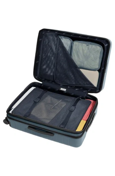 Away The Medium Flex Suitcase