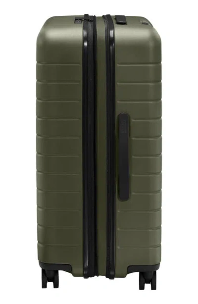 Away The Medium Flex Suitcase