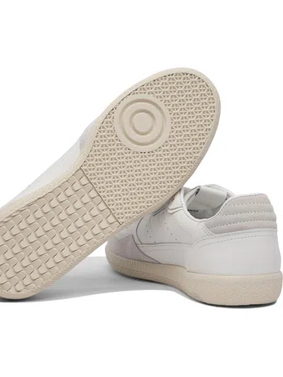 Alohas Sneakers & Slip-on