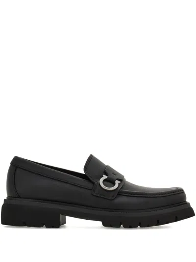 Ferragamo Mocassin Avec Ornement Gancini Noir Taille 44 In Black