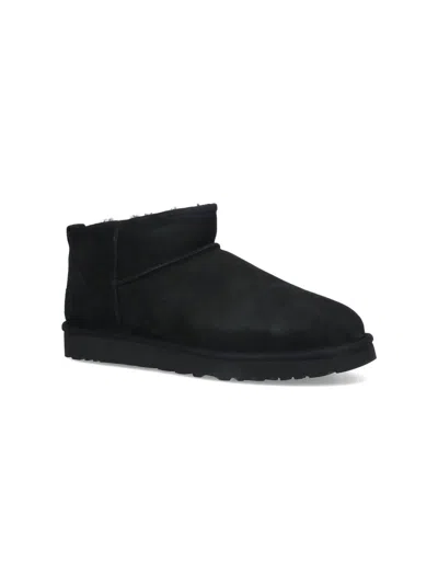 Ugg Minimalist Low-cut Ankle Boot With Textured Grip Sole In Black