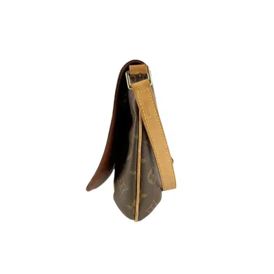 Pre-owned Louis Vuitton Brown Monogram Shoulder Bag ()