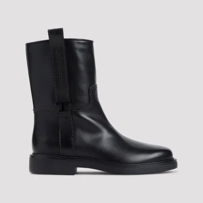 Tod's Black Calf Leather Bootie In Black