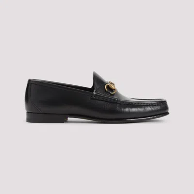 Gucci Horsebit Almond-toe Loafers In Black