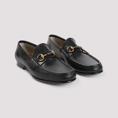 Gucci Horsebit Almond-toe Loafers In Black