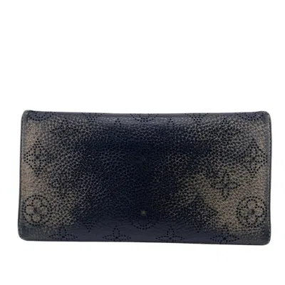 Pre-owned Louis Vuitton Silver Leather Long Wallet (bi-fold) ()