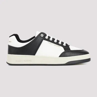 Saint Laurent 61 Sneakers