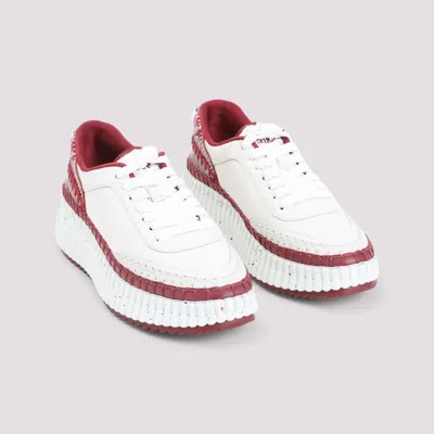 Chloé Round Toe Low-top Sneakers With Contrasting Sole In White
