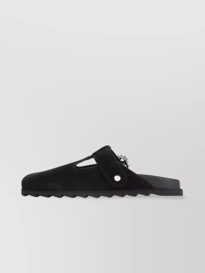 Roger Vivier Shoes In Black