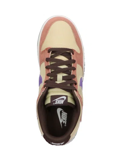 Nike Dunk Low Se Basketball Sneaker In Brown