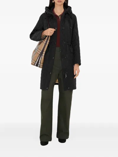 Burberry Hillgate Quilted Long Hooded Jacket In Black