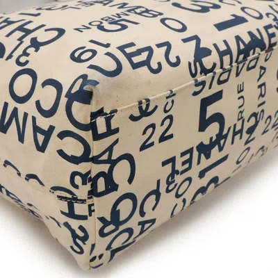 Pre-owned Chanel Blue Ivory Canvas Plastic Tote Bag ()