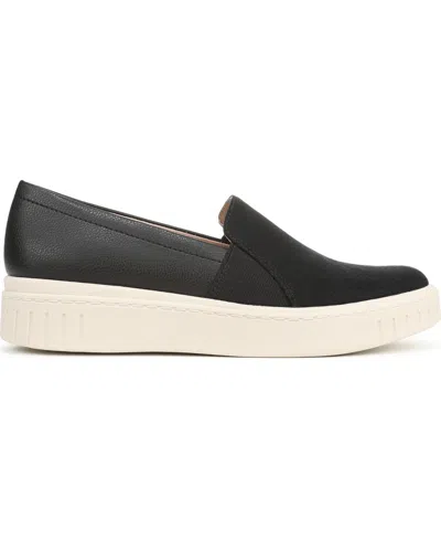 Lifestride Women's Grandeur Round Toe Slip Ons In Black