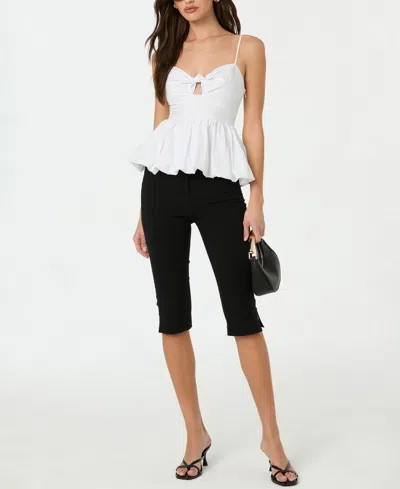 Astr Women's Twist-front Bubble-hem Top In White