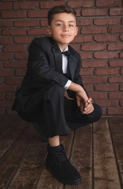 Peanut Butter Collection 007 Tuxedo