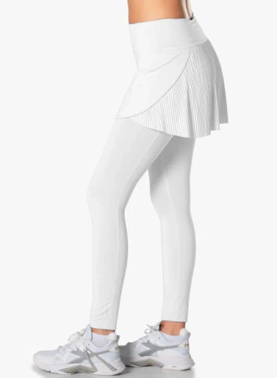 Lucky In Love Fast Pace Skegging In White