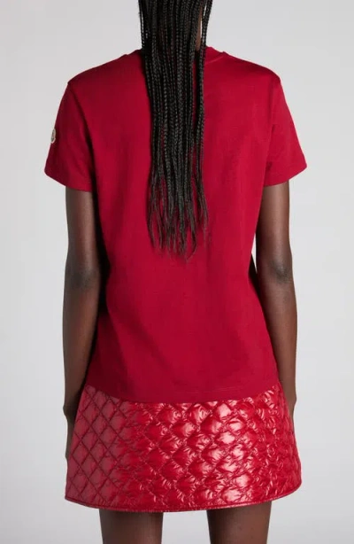 Moncler Embroidered Logo T-shirt In Red