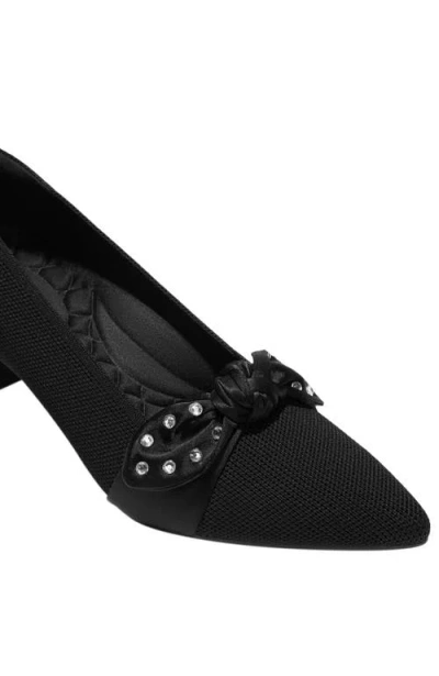 Vivaia Pointed-toe Bow Kitten Heels