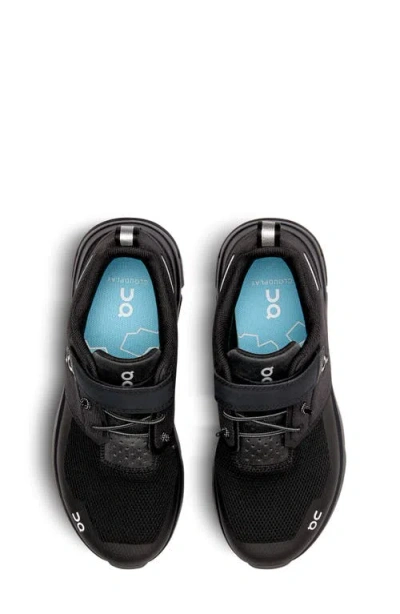 On Kids' Cloud Play Running Sneaker