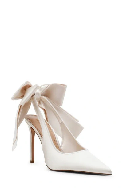 Steve Madden Teacup Slingback Pointed Toe Pump In White